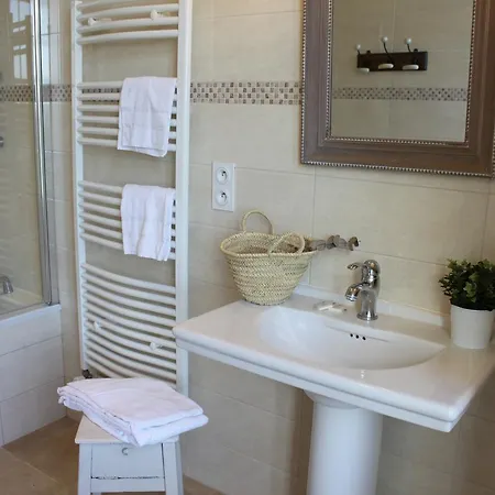 Πανσιόν D'hotes Chateau De