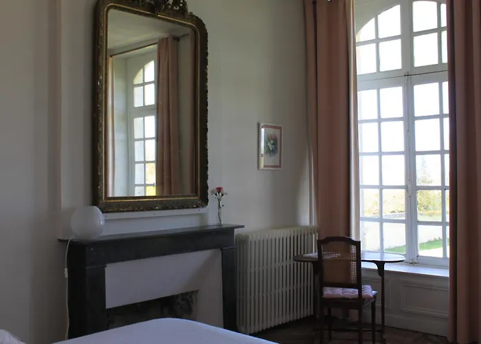 シャンブル ドット シャトー ドゥ マルトラニー 3*