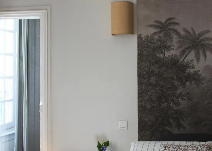 シャンブル ドット シャトー ドゥ マルトラニー ゲストハウス